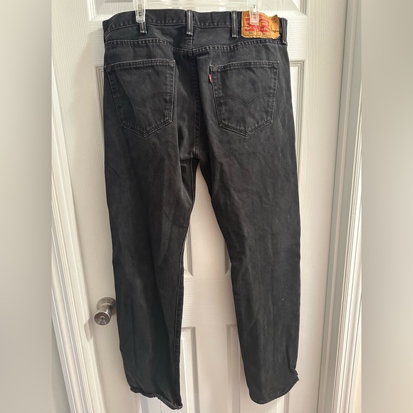 Jeans - Picture 2 of 3